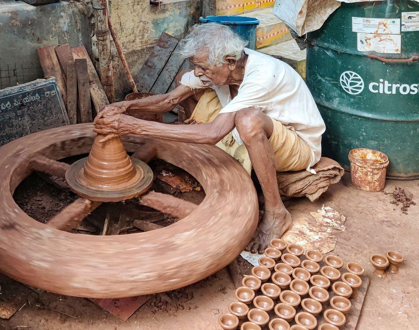LIGHT UP A POTTER’S LIFE THIS DIWALI 🪔❤️